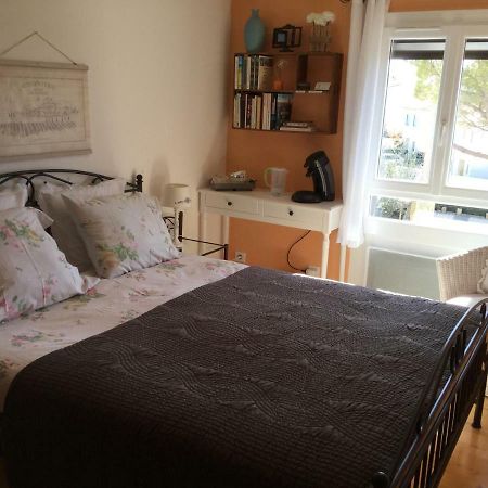 Les Secrets Du Mistral Bed & Breakfast Valensole Ngoại thất bức ảnh